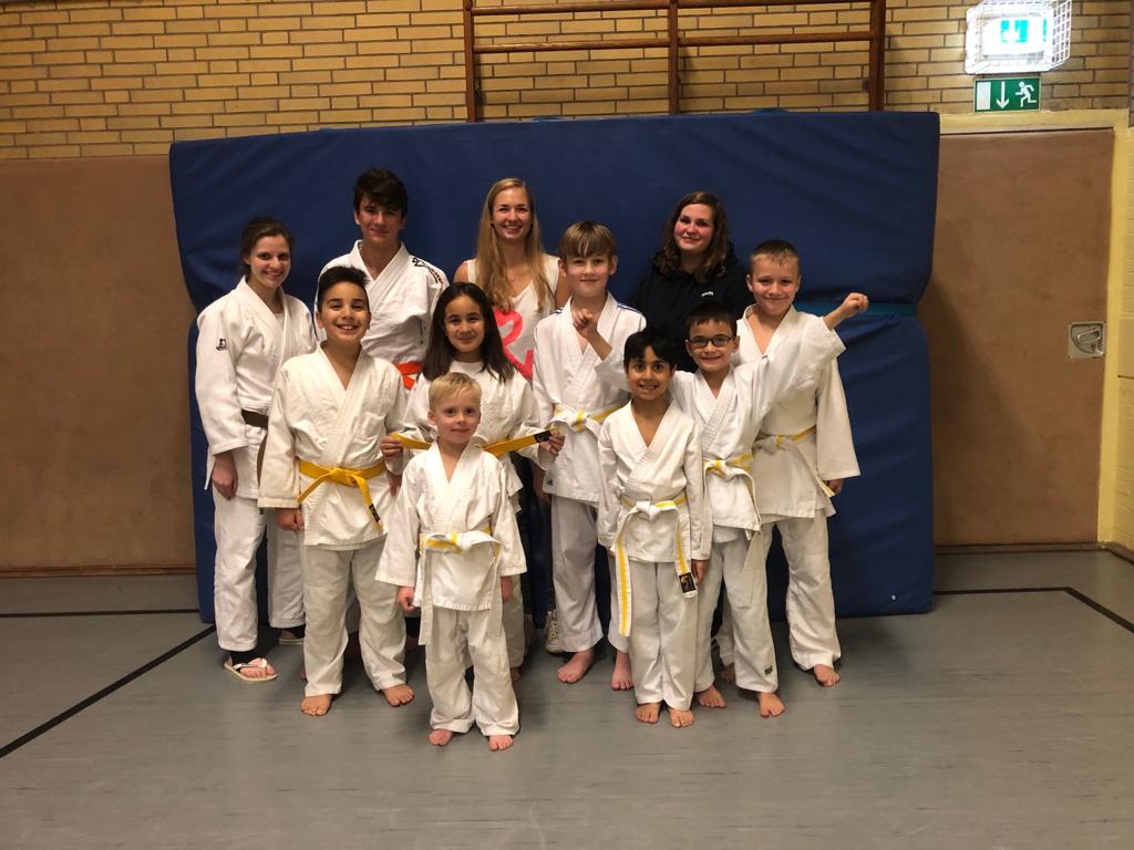 Foto Kyu-G�rtelpr�fung