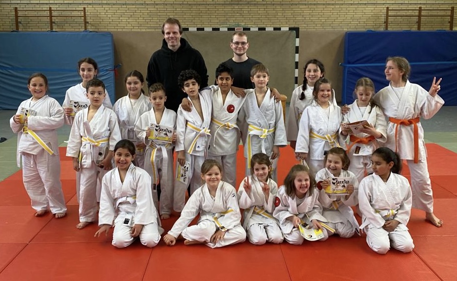 Foto Kyu-G�rtelpr�fung